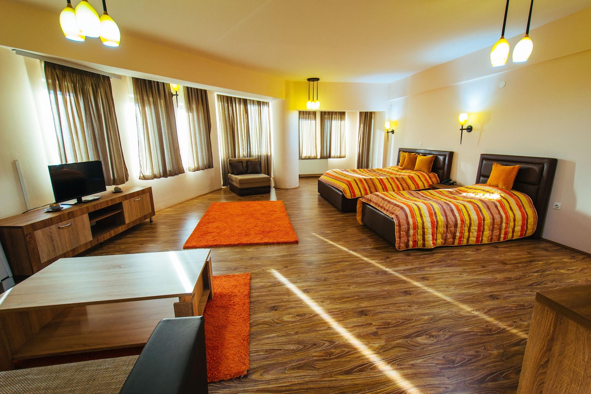 Hotel Kristal Palas Prilep Exterior photo