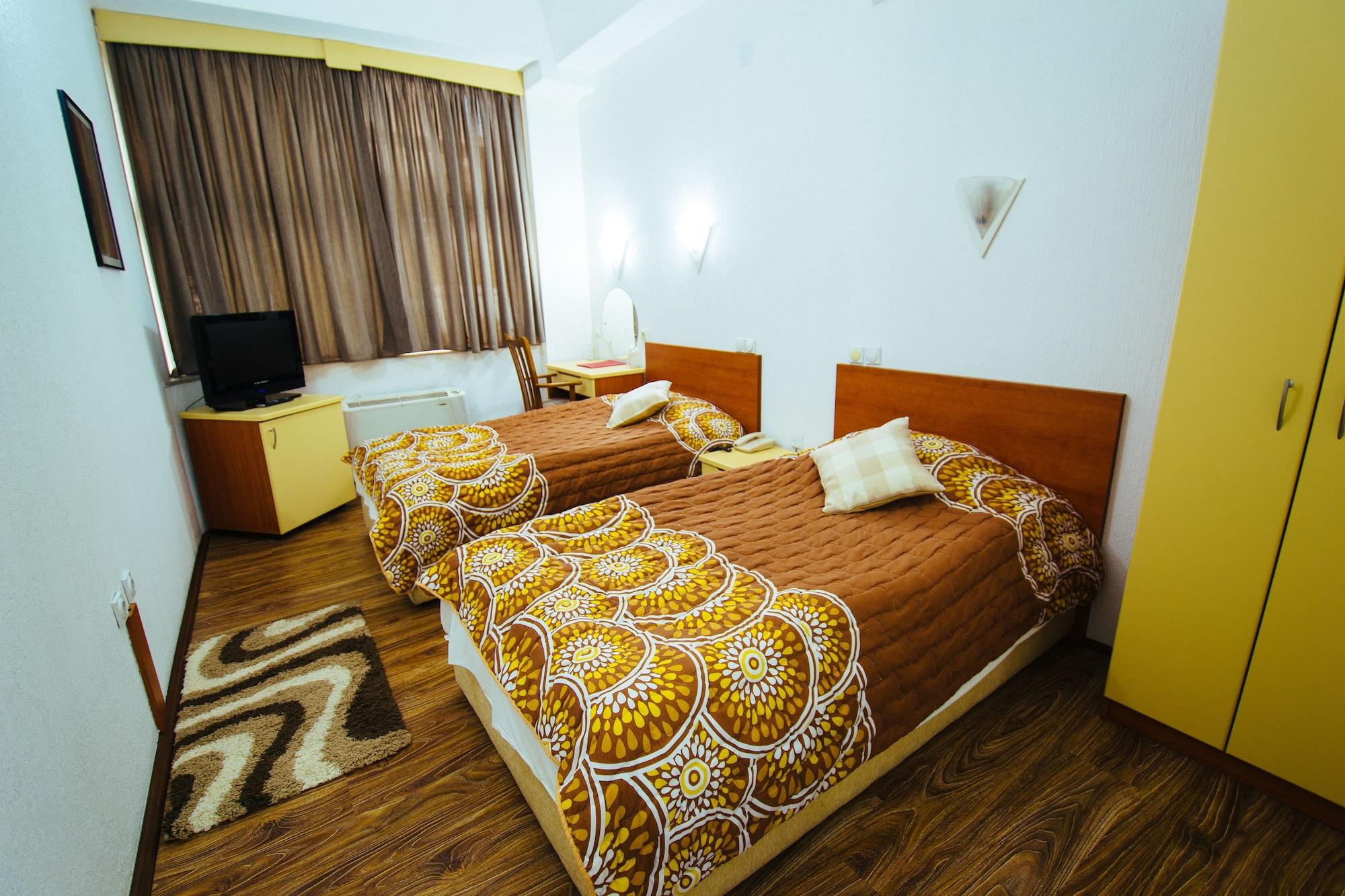 Hotel Kristal Palas Prilep Exterior photo