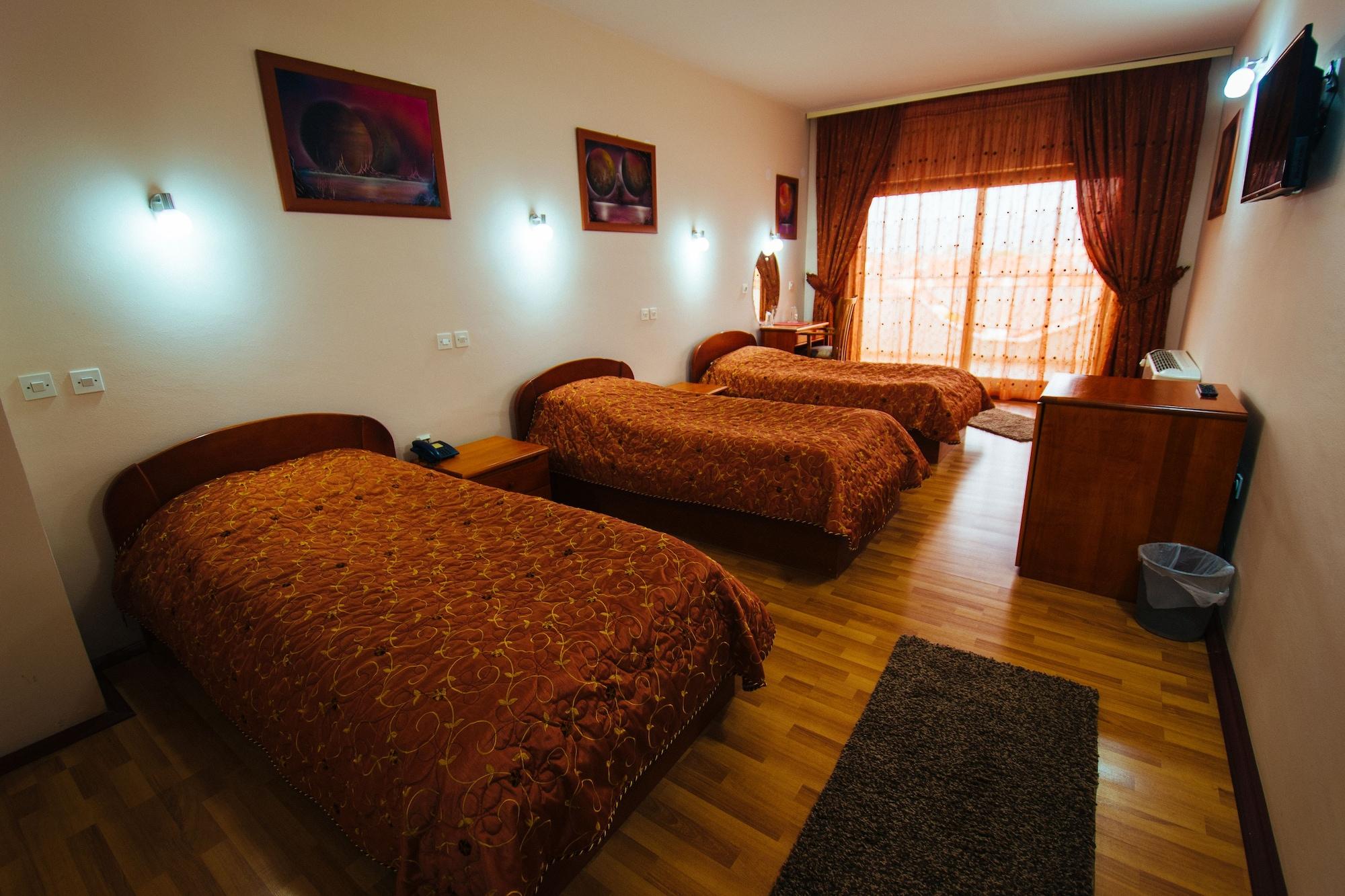 Hotel Kristal Palas Prilep Exterior photo