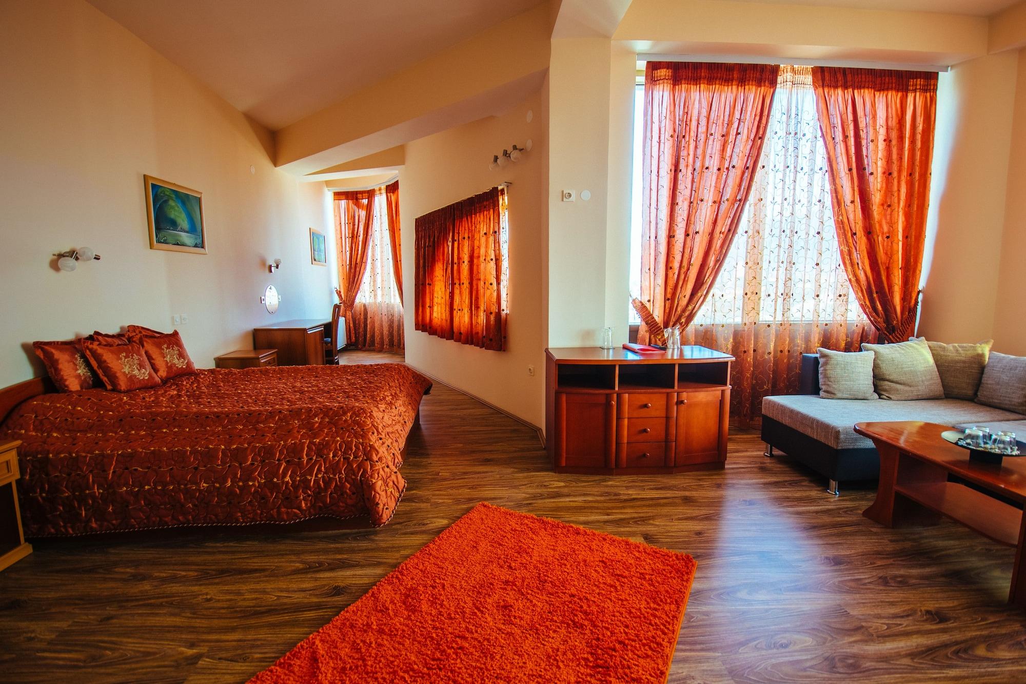 Hotel Kristal Palas Prilep Exterior photo